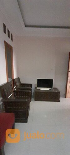 Rumah 2 lantai dalam perumahan puri gading kota bekasi