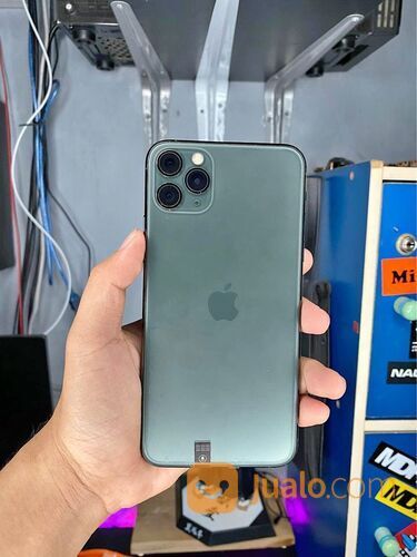 HP BEKAS MULUS LENGKAP IPHONE 11 128GB