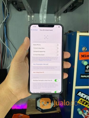 HP BEKAS MULUS LENGKAP IPHONE 11 128GB