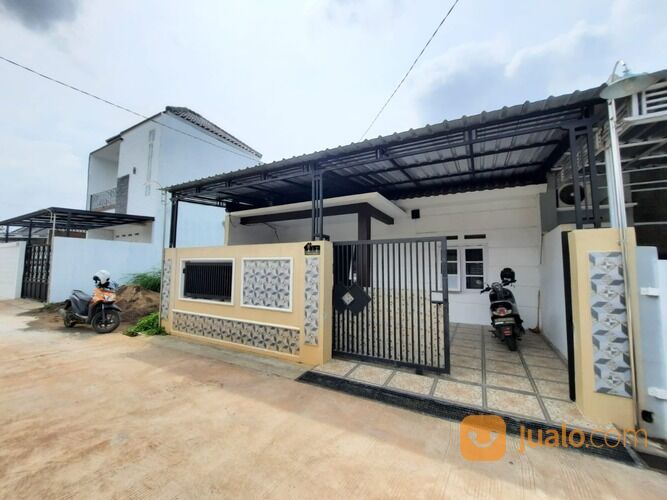 Rumah di Perumahan Alesha Premium House Pekalongan, SHM