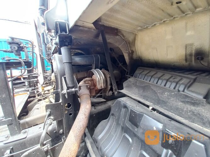 Head trailer NISSAN CWA 260 HT