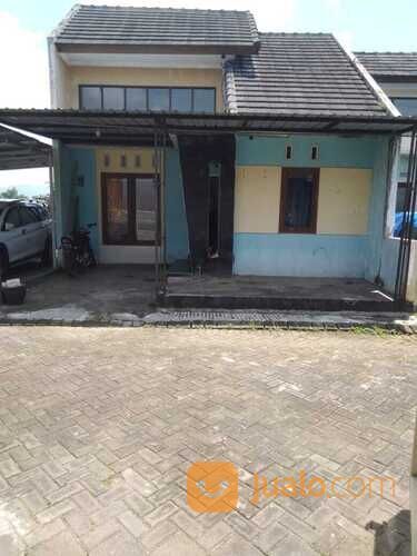 Rumah Perumahan Golden House sebelah asrama Brimob