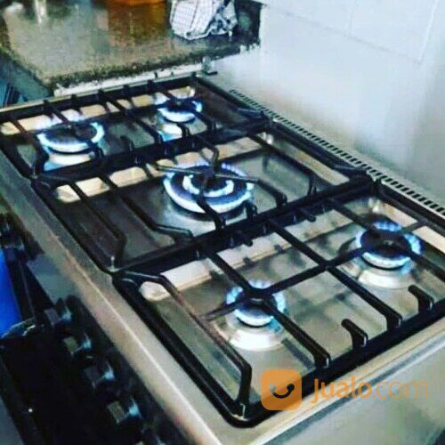 JASA SERVICE KOMPOR MERK WEBBER SURABAYA