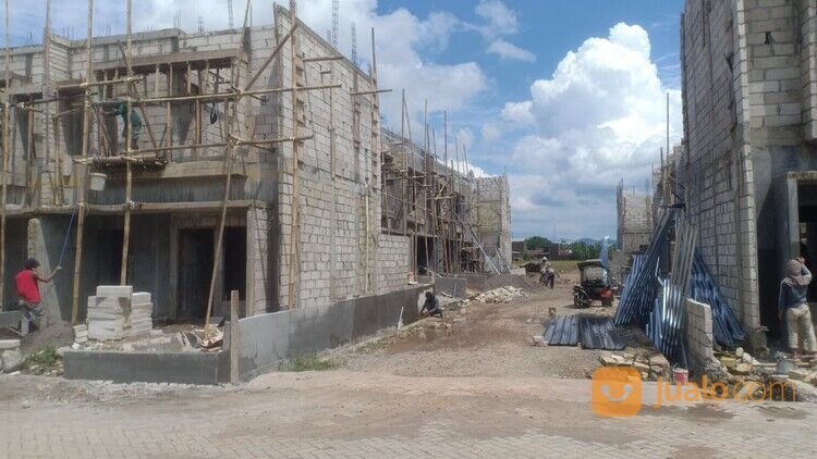 Perumahan Mewah di Griya Ranggong Mas Makassar, Antang, Tamangapa 2 Lantai