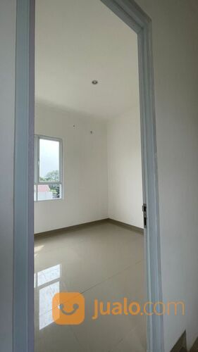 Perumahan modern tenang dan nyaman dekat jalan juanda depok bebas banjir shm Sakura Garden Depok