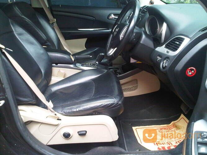 DODGE JOURNEY SXT 2012 A/T , 7 Seater SUV, Km 77 rb an Pajak 02-2024