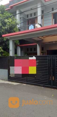 Rumah bagus dan sederhana,di daerah Kampung Ambon Kayu Putih - Jakarta Timur.