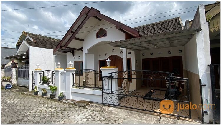 Rumah Cantik Dalam Perumahan Munggur Godean