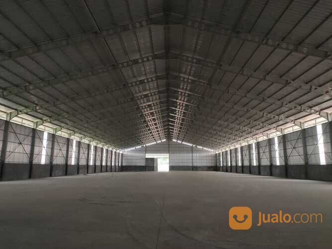 Gudang di Cimiung, Serang, Banten