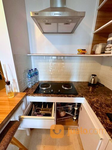 Apartemen Sudirman Hill Residences 2BR, Lantai 31, Full Furnished & Full Renovasi, LB. 72 m2