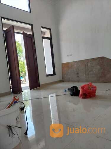 Rumah take over di perumahan Bogor asri Nanggewer Cibinong Bogor