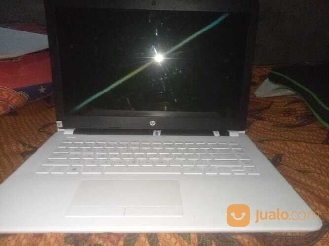 Laptop hp 14inch amd e2 gen 9 + printer canon ip 2779 4gb ddr4 hdd 500gb tinggal pakai segel semua