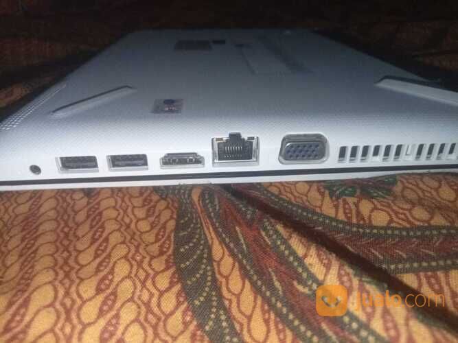 Laptop hp 14inch amd e2 gen 9 + printer canon ip 2779 4gb ddr4 hdd 500gb tinggal pakai segel semua