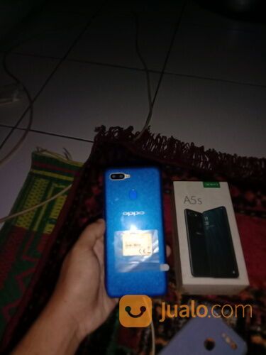 Hp Oppo A5S full set. kondisi bagus cocok untuk game dan foto