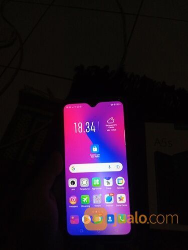 Hp Oppo A5S full set. kondisi bagus cocok untuk game dan foto