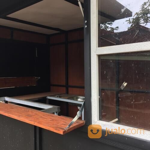 Booth kontainer/kios portabel