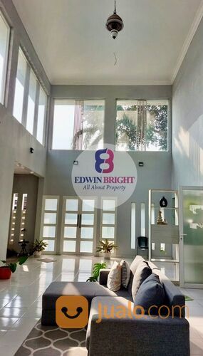 RUMAH DI SENAYAN , BINTARO SEKTOR 9 TANGERANG SELATAN