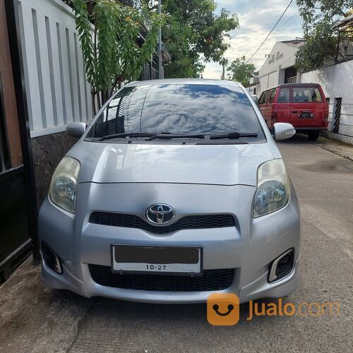 Toyota Yaris 2012 E Manual