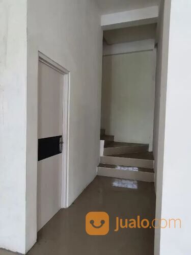 RUKO 3 LANTAI BARU NOL JALAN KEDUNG COWEK SIAP PAKAI COCOK BUKA MIXUE DEKAT SURAMADAU