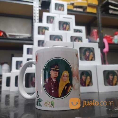 cetak mug gelas cocok untuk souvenir