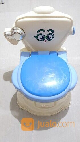 POTTY Tempat Pup Anak Kecil