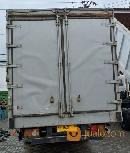 Wing box fuso build up 8DC9