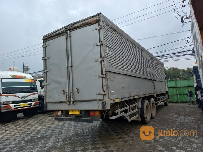 Wing box fuso build up 8DC9