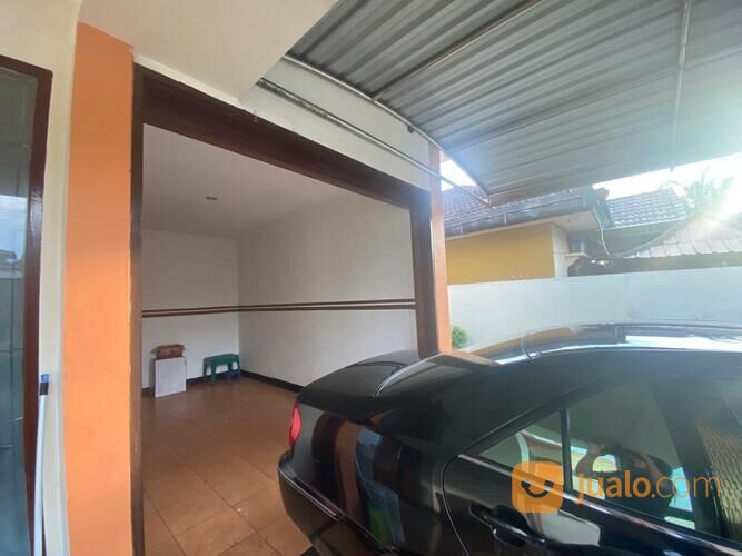 Rumah mewah di kompleks PanjiTilar kota Mataram