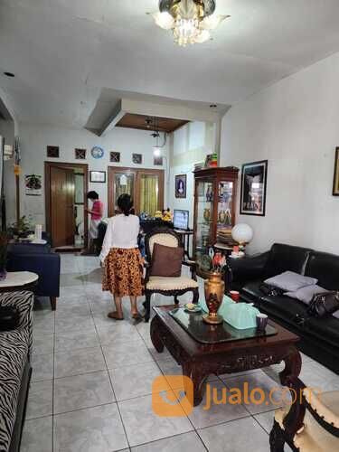 Rumah di Asem Baris, Tebet, Jakarta Selatan