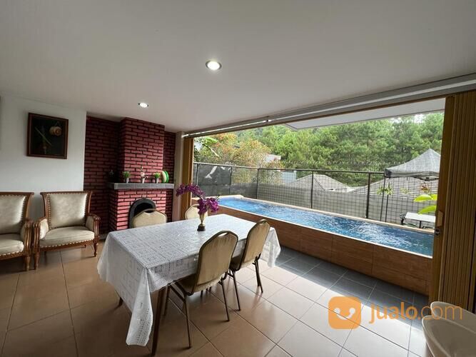 RUMAH 2LANTAI DAGO RESORT FASILITAS KOLAM RENANG DAGO