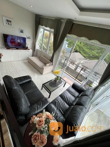 RUMAH 2LANTAI DAGO RESORT FASILITAS KOLAM RENANG DAGO