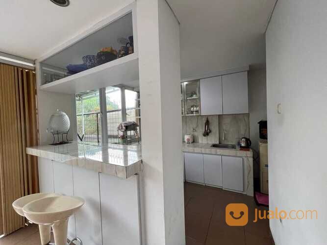 RUMAH 2LANTAI DAGO RESORT FASILITAS KOLAM RENANG DAGO