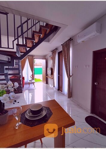 RUMAH MODERN POSISI SUDUT GRAND AZALEA GARDEN