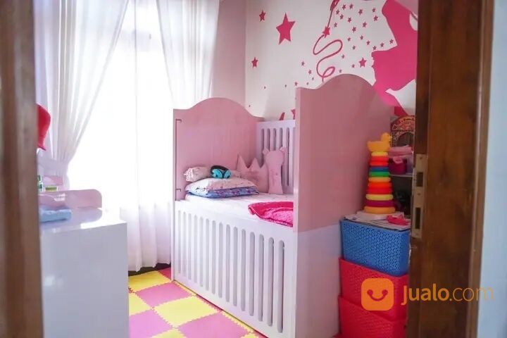 Rumah bonus interior punten batu(Madewo apples)