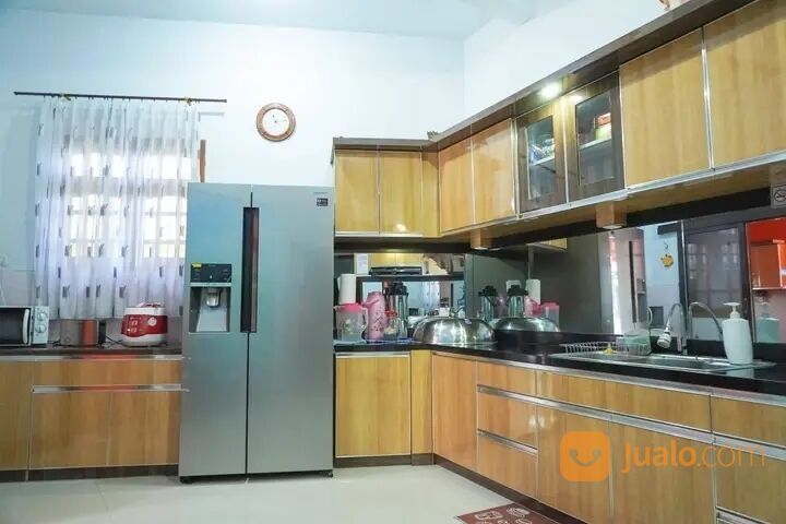 Rumah bonus interior punten batu(Madewo apples)