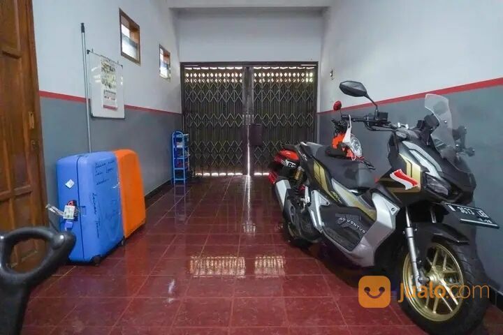 Rumah bonus interior punten batu(Madewo apples)