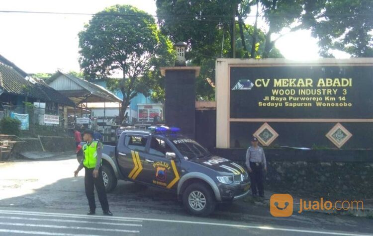 PABRIK PLYWOOD DAN BARECORE