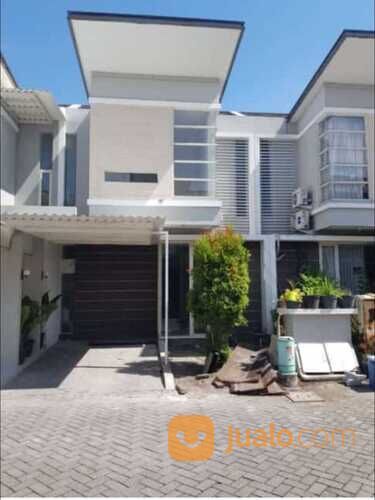 RUMAH DI ROYAL PARK RESIDENCE GUNUNG ANYAR SIAP HUNI DAN TERAWAT