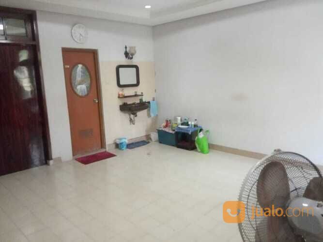 Rumah asri dan nyaman di komplek kavling dki- pondok kelapa-duren sawit