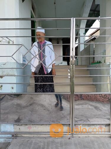 Pintu gerbang stainless 201