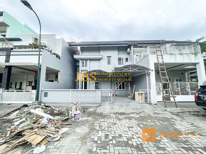 Sewa Villa Komplek Cemara Hijau