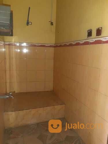 Rumah Belakang Superindo Wolter Monginsidi