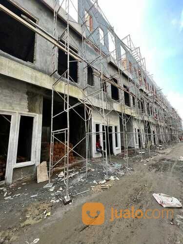 THE FULLERTON (Jalan Madio Santoso - Krakatau) Medan