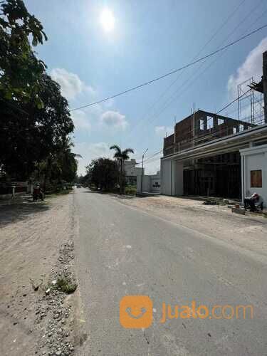 THE FULLERTON (Jalan Madio Santoso - Krakatau) Medan