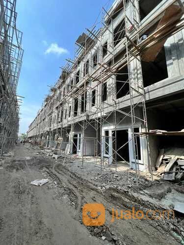 THE FULLERTON (Jalan Madio Santoso - Krakatau) Medan