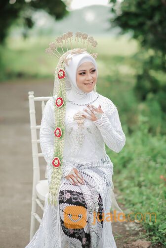 FOTOGRAFER WEDDING MURAH SEMARANG - PREWEDDING ENGGAGEMENT LAMARAN