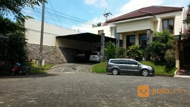 RUMAH MEWAH!! perumahan bali view di TANGSEL