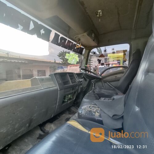 Truk Losbak / Bak Terbuka ISUZU GIGA FVZ 34 - 285 PS Tahun 2012 Tronton 6x4