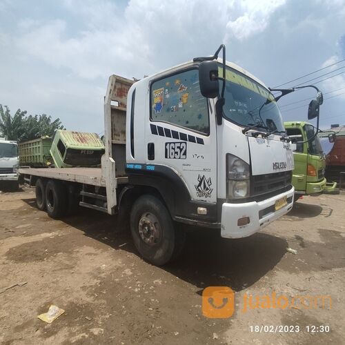 Truk Losbak / Bak Terbuka ISUZU GIGA FVZ 34 - 285 PS Tahun 2012 Tronton 6x4