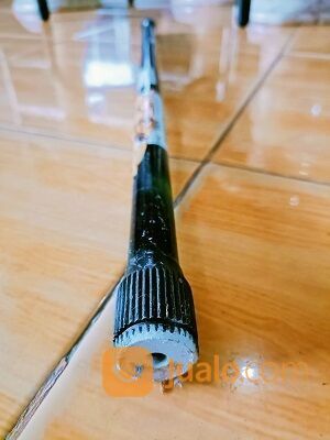 Pipa As torsi jungkit depan Isuzu ELf macan NKR71